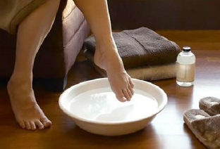 D ' traditionell Medezin vun Nagelpilz un de Pedal